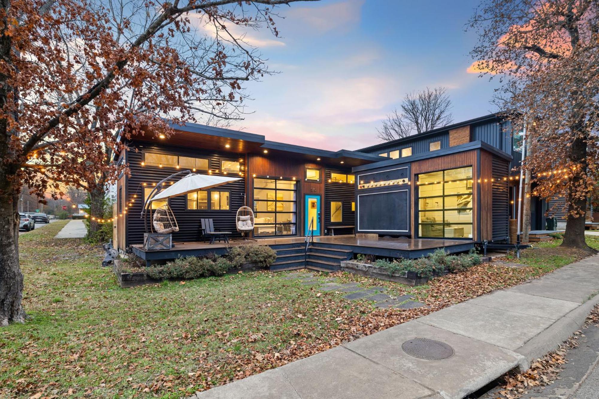 Villa Amp House-Seen On Tiny House Nation-Sauna-1Mi To Dt Fayetteville Exterior foto